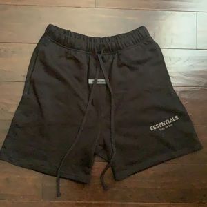Essential terry short